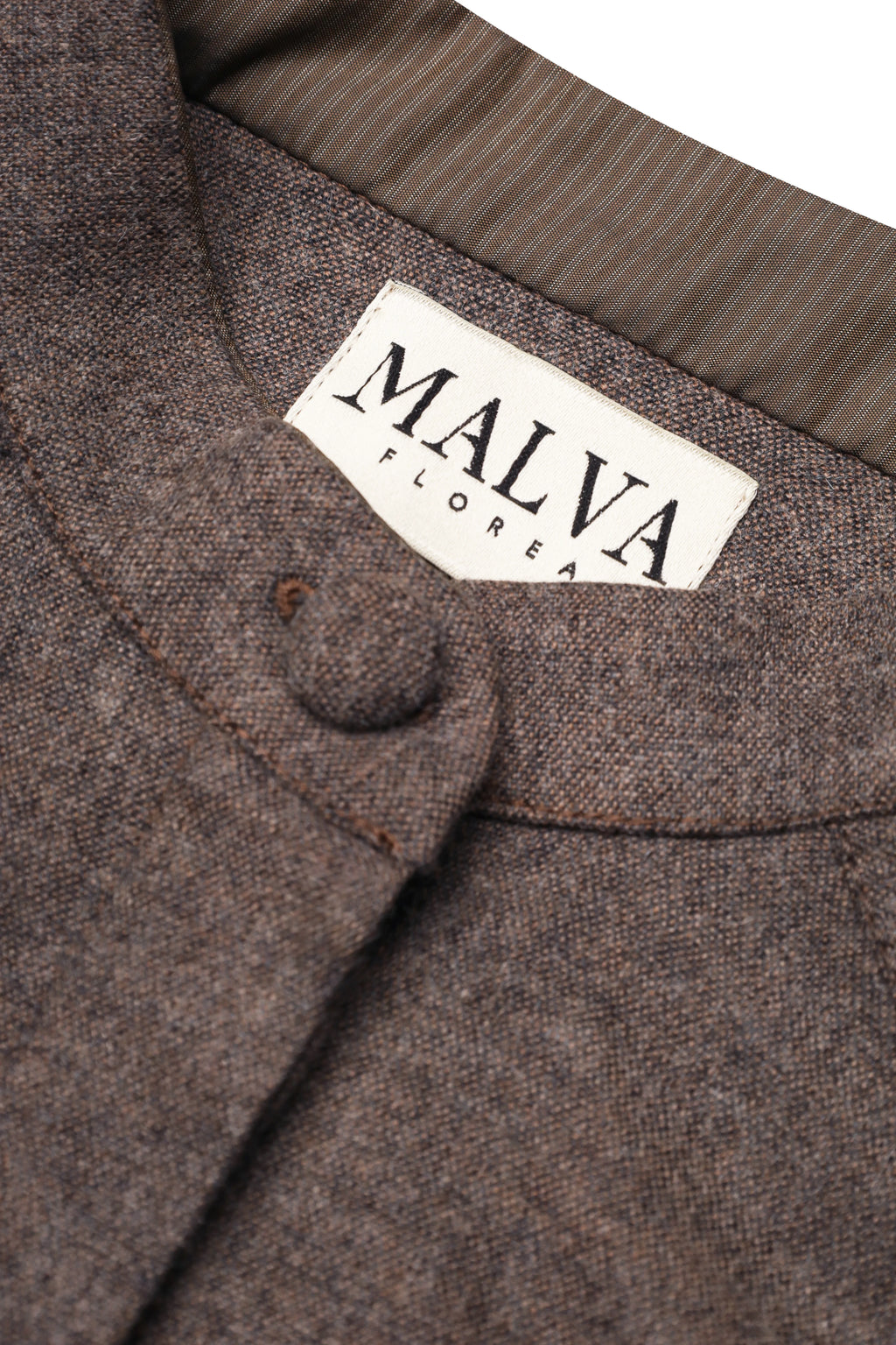 Clean Suiting Blouse in Brown
