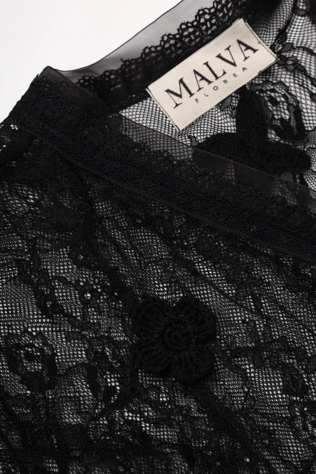 Chantilly Lace Cape-Robe in Black