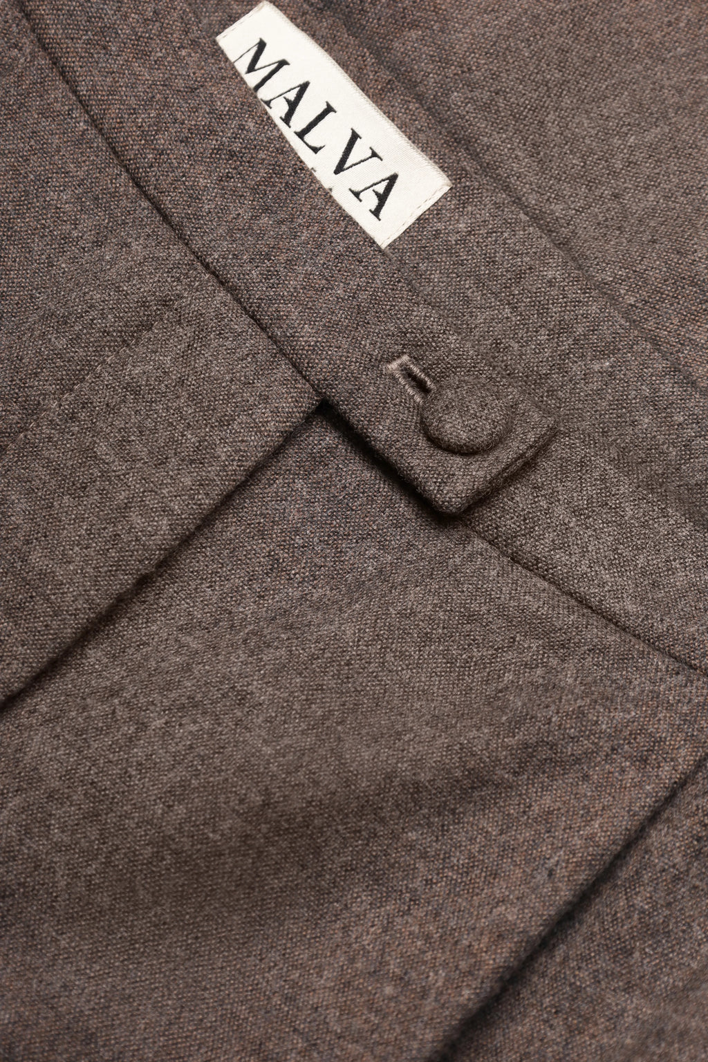 Curved-Slit Tailored Pants in Brown