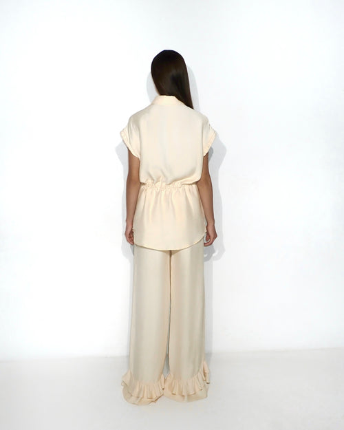 Drawstring-waist floral-appliqué blouse in light apricot