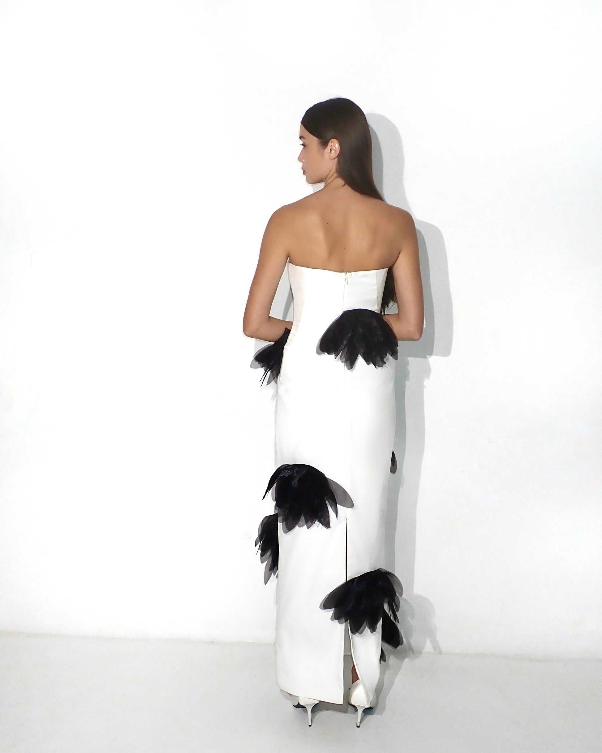 Strapless floral-appliqué column gown in white