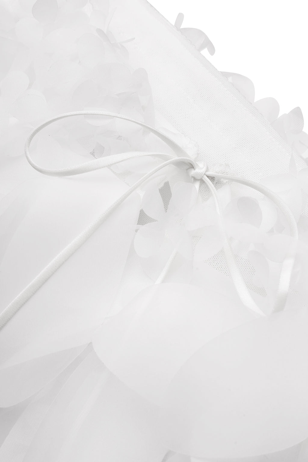 3D floral appliqué basque in ivory