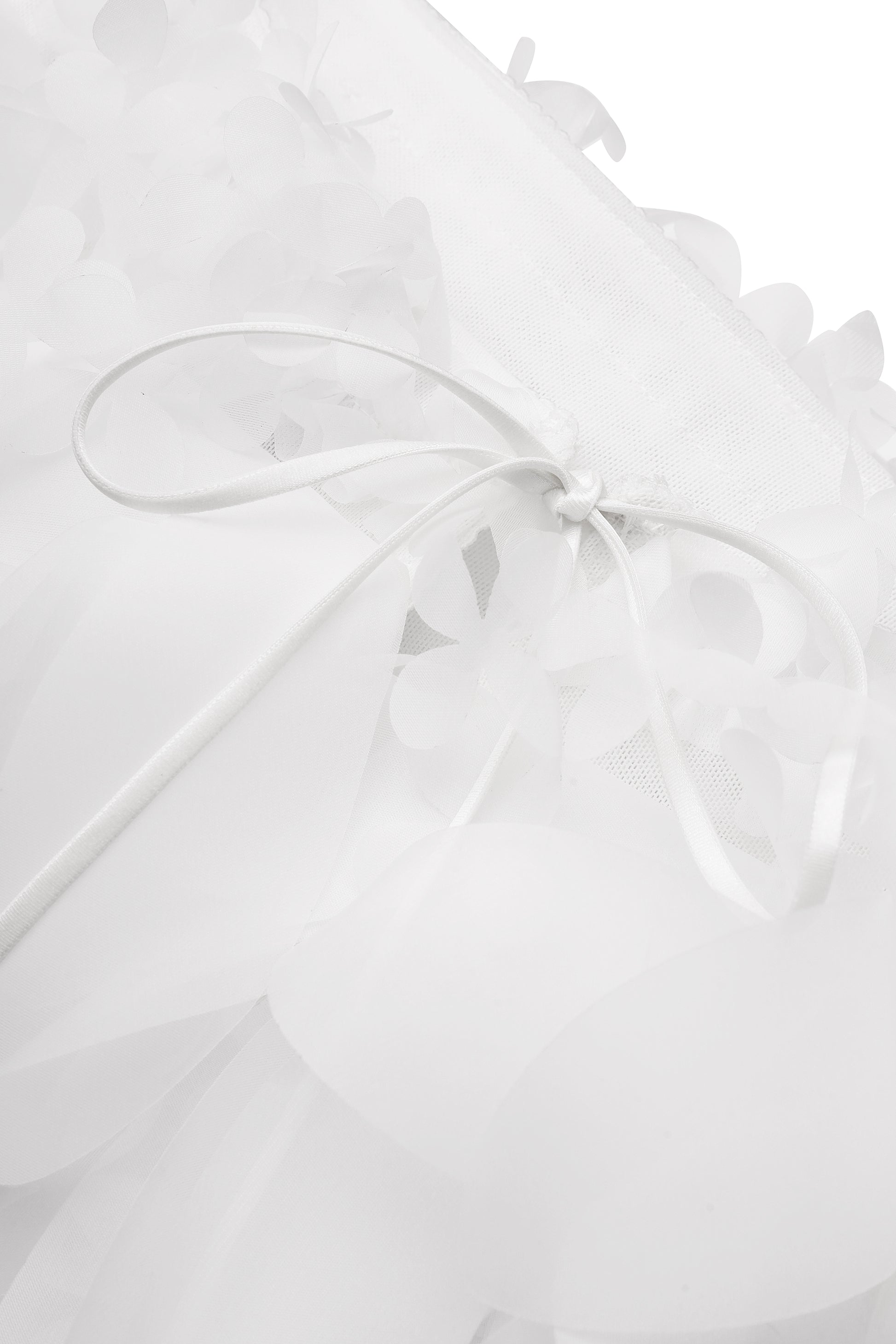 3D floral appliqué basque in ivory