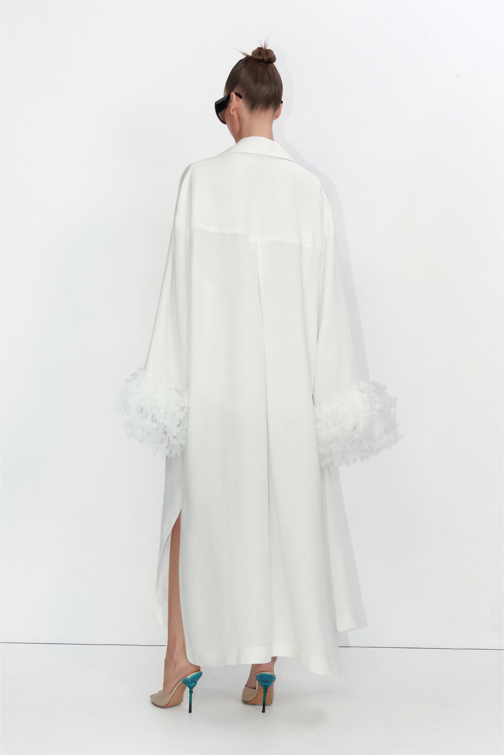 Floral-sleeve cape trench coat in ivory