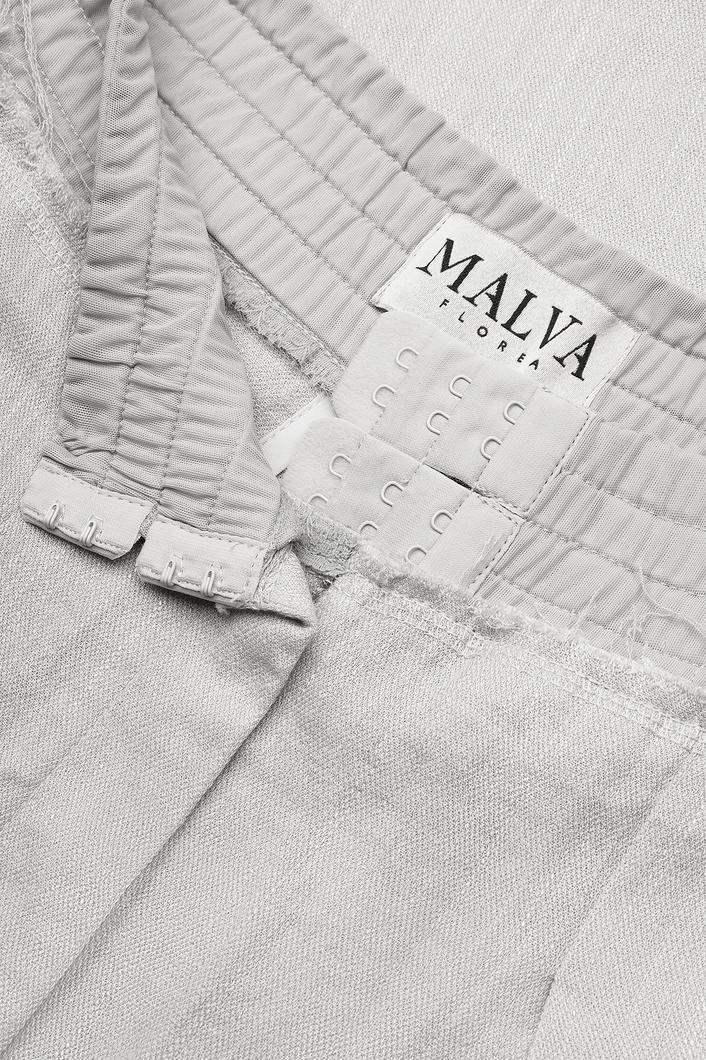 Wide-leg viscose trousers in gray