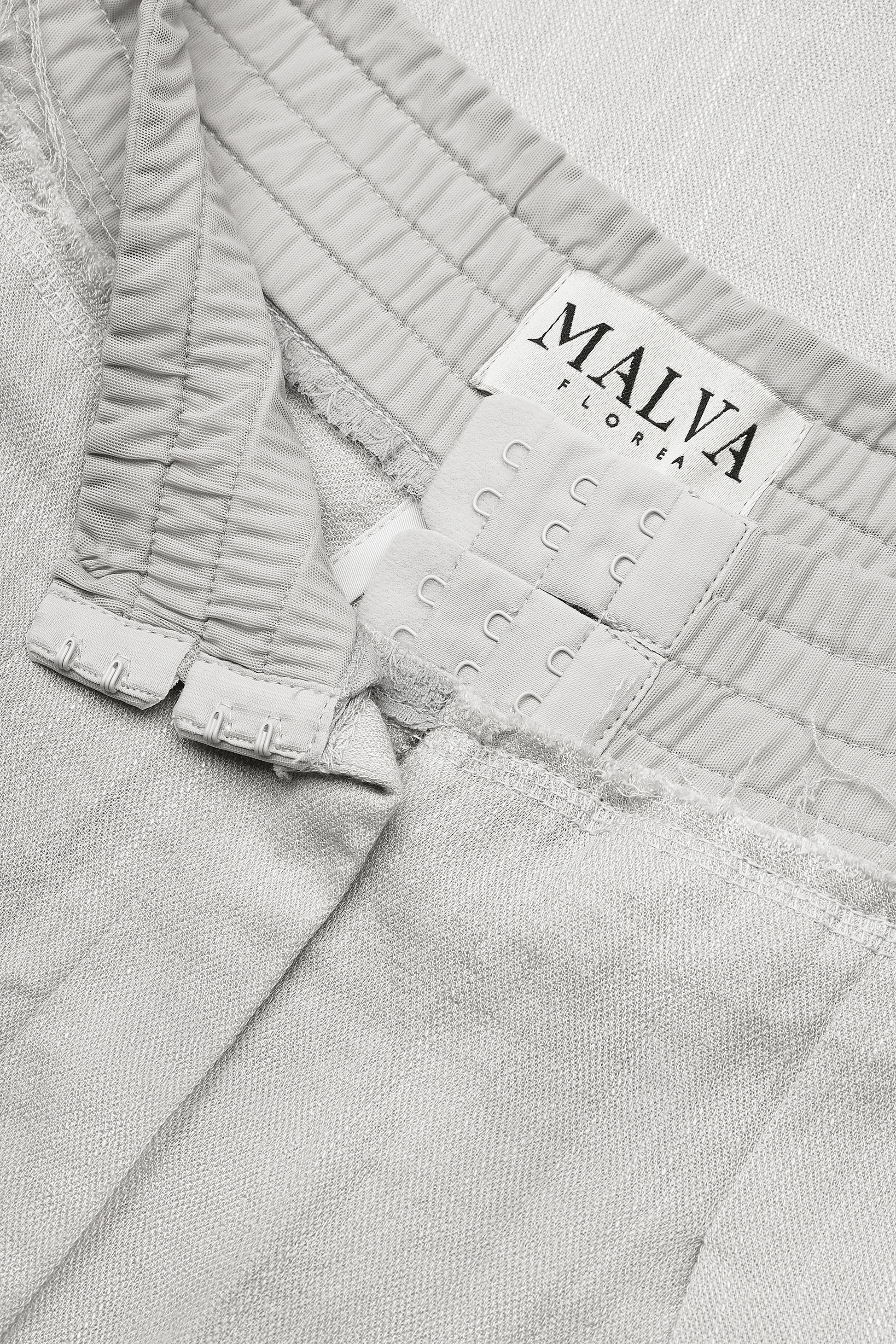 Wide-leg viscose trousers in gray