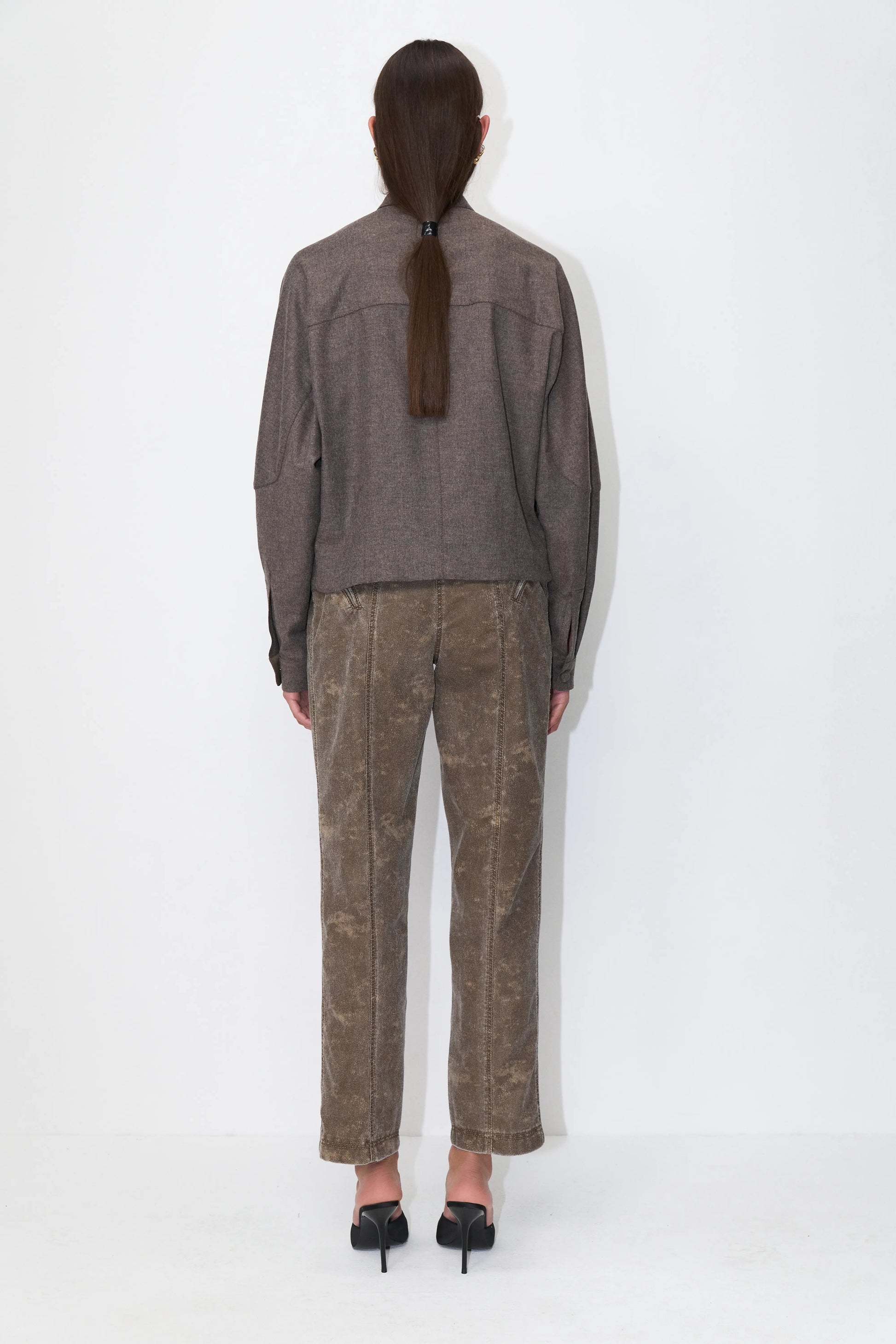 Clean Suiting Blouse in Brown
