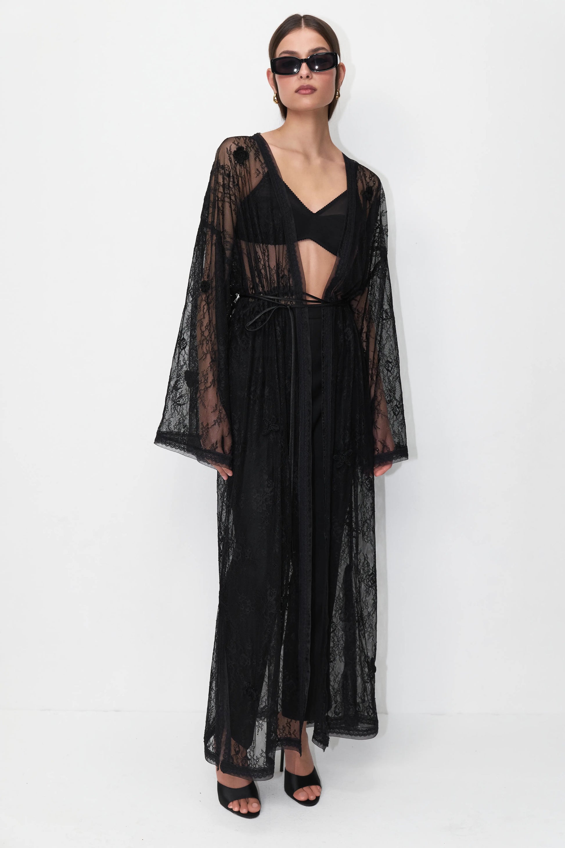 Chantilly Lace Cape-Robe in Black