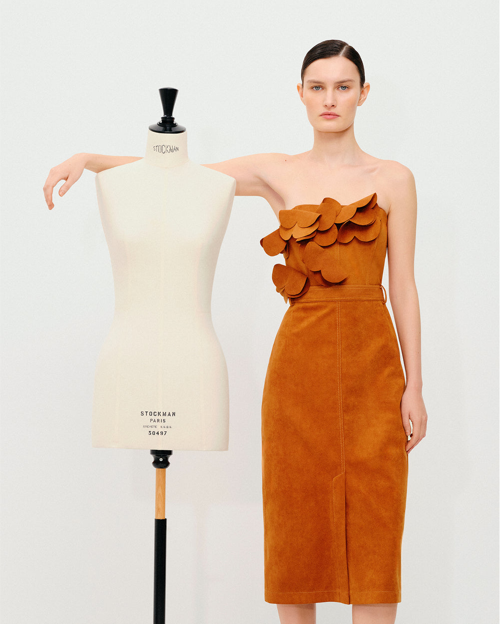 Midi skirt in terracotta color