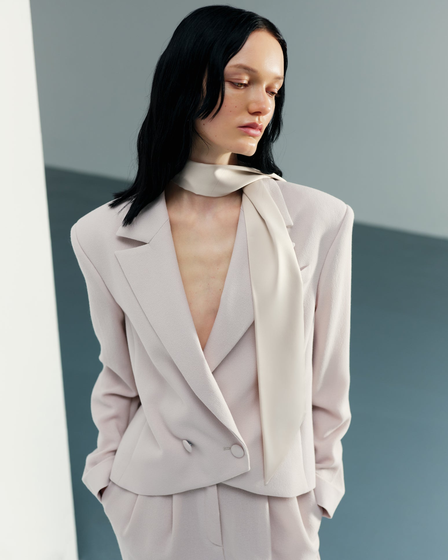 Crop jacket in cotton candy color