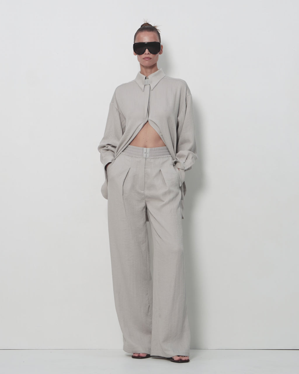 Wide-Leg Viscose Trousers in Gray